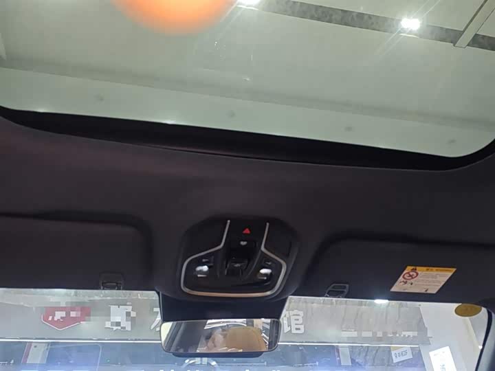 Фото 18 - Geely Galaxy Starship 7