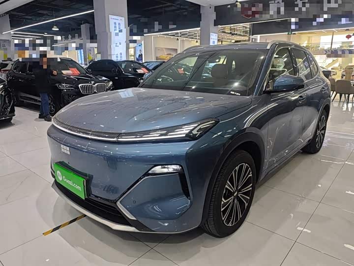 Фото 2 - Geely Galaxy Starship 7