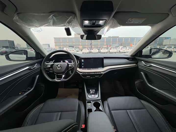 Фото 18 - Skoda Octavia Pro