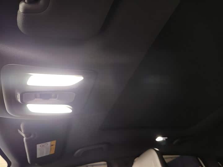 Фото 18 - Changan UNI-V