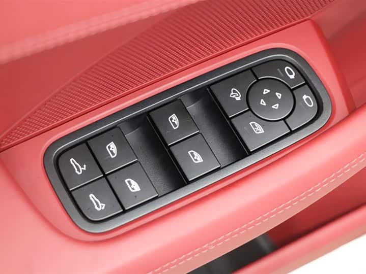 Фото 11 - Porsche Panamera