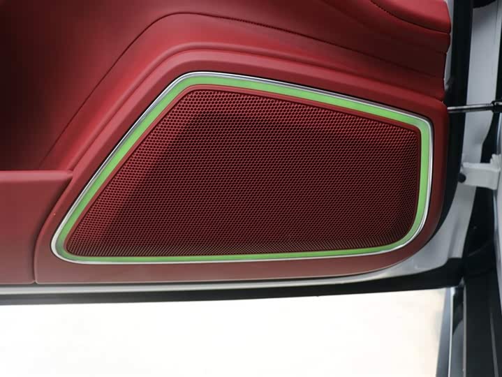 Фото 12 - Porsche Panamera