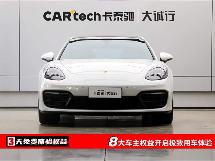 Фото 2 - Porsche Panamera