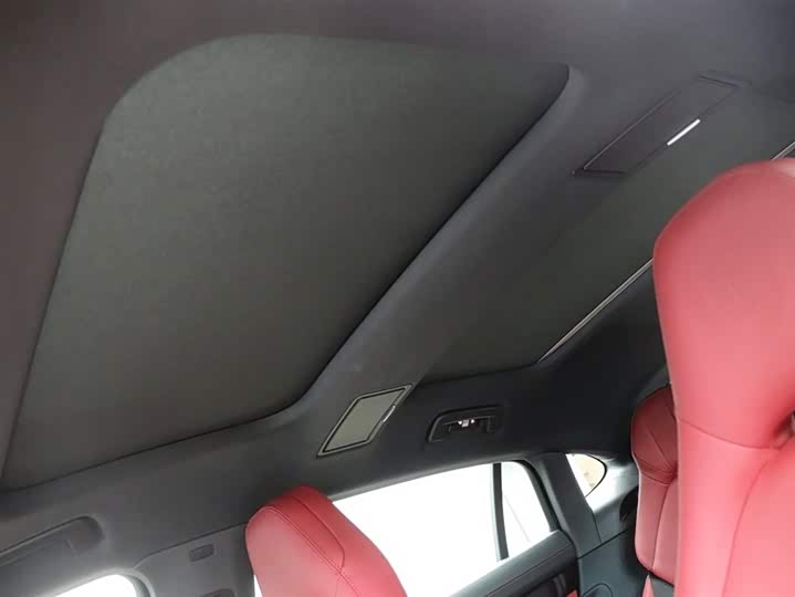 Фото 22 - Porsche Panamera