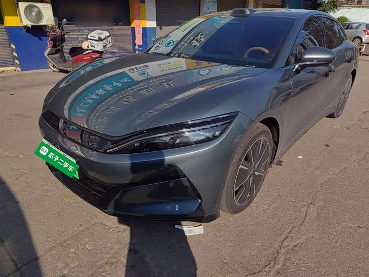 Фото 1 - BYD Han L