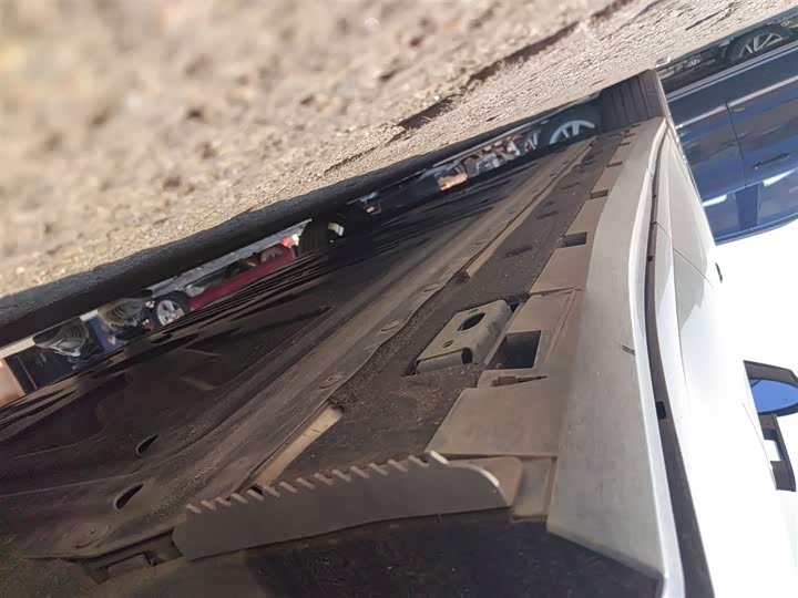 Фото 22 - BYD Han L