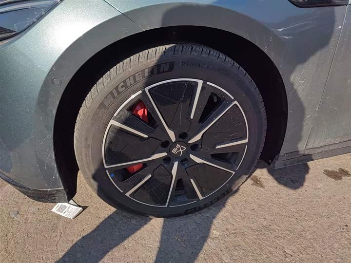 Фото 23 - BYD Han L