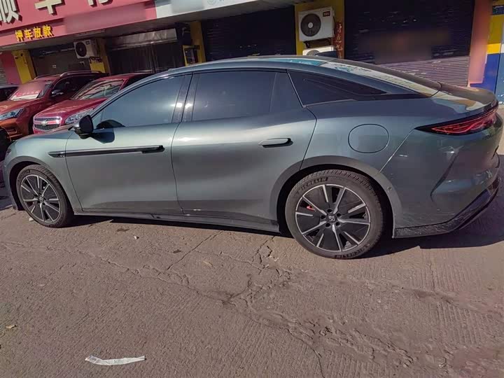 Фото 5 - BYD Han L