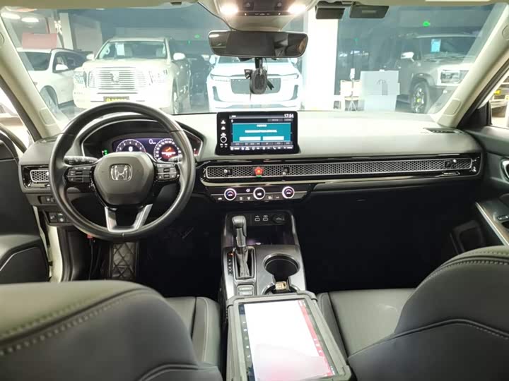 Фото 10 - Honda Civic