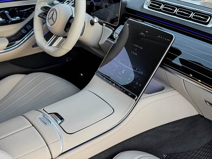 Фото 4 - Mercedes-Benz S-Class