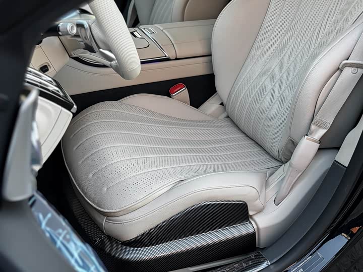 Фото 7 - Mercedes-Benz S-Class