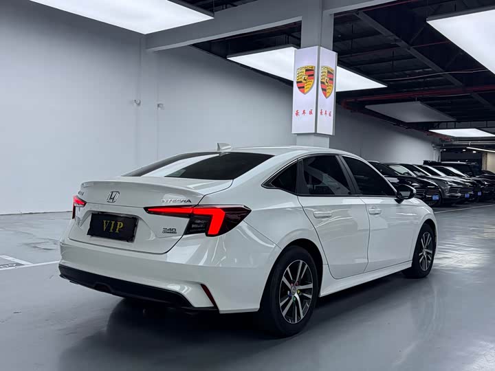 Фото 19 - Honda Integra