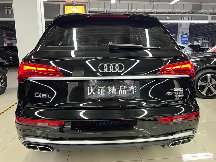 Фото 4 - Audi Q5L