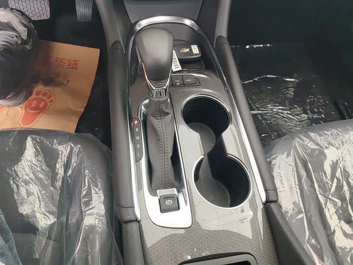 Фото 16 - Chevrolet Malibu XL