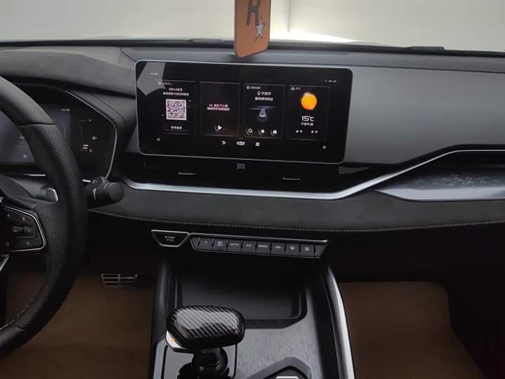 Фото 13 - Geely Preface