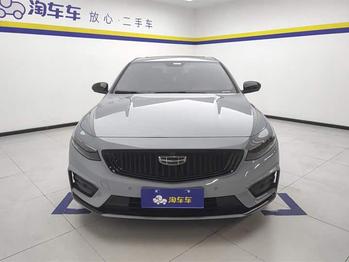 Фото 2 - Geely Preface