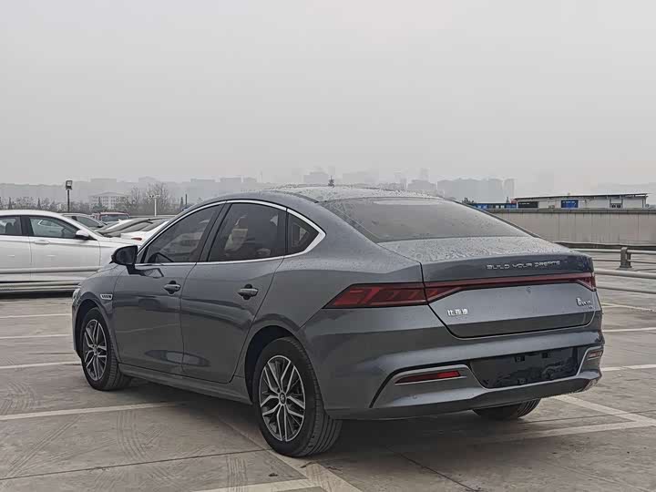 Фото 6 - BYD Qin Plus