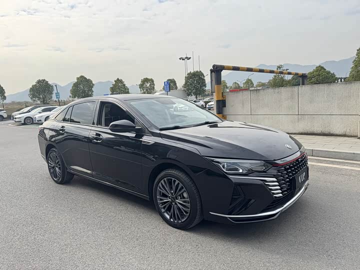 Фото 3 - Dongfeng Aeolus Yixuan Max