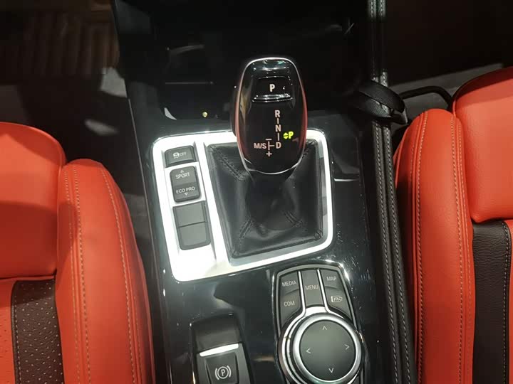 Фото 14 - BMW 1 Series