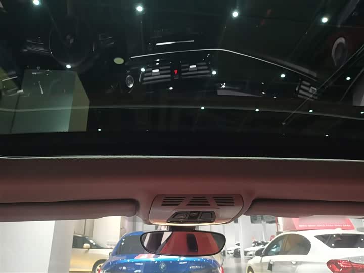 Фото 18 - BMW 1 Series