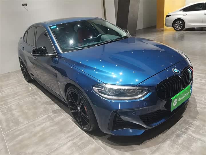 Фото 4 - BMW 1 Series