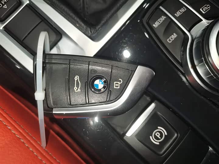 Фото 9 - BMW 1 Series