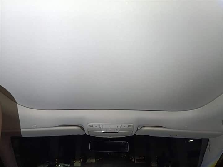 Фото 9 - Mercedes-Benz E-Class