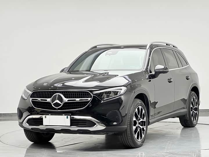 Фото 10 - Mercedes-Benz GLC-Class