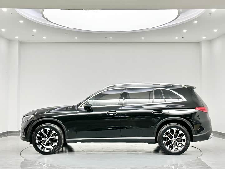 Фото 14 - Mercedes-Benz GLC-Class