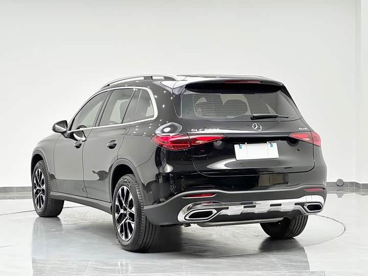 Фото 15 - Mercedes-Benz GLC-Class