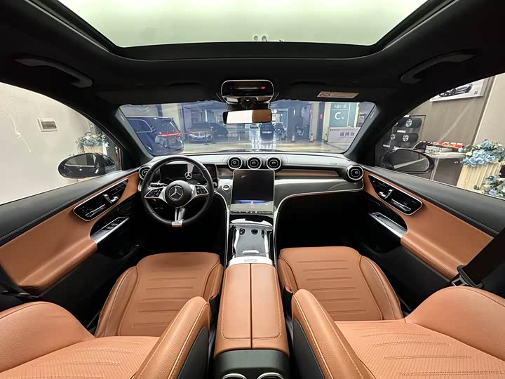 Фото 18 - Mercedes-Benz GLC-Class