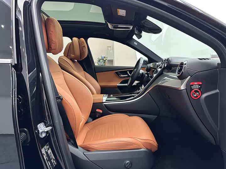 Фото 22 - Mercedes-Benz GLC-Class