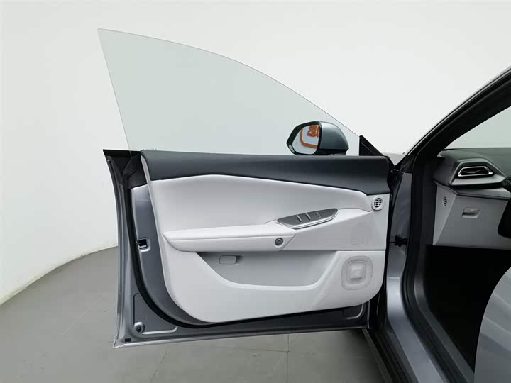 Фото 8 - BAIC Arcfox Alpha S5