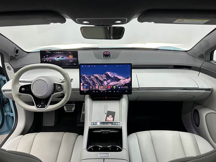 Фото 11 - Luxeed S7