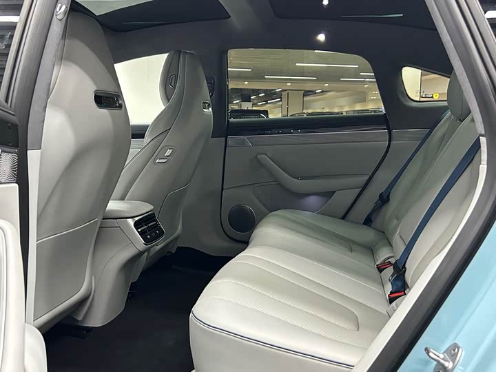 Фото 19 - Luxeed S7