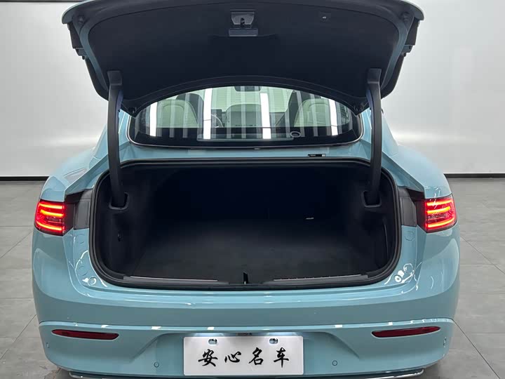 Фото 5 - Luxeed S7