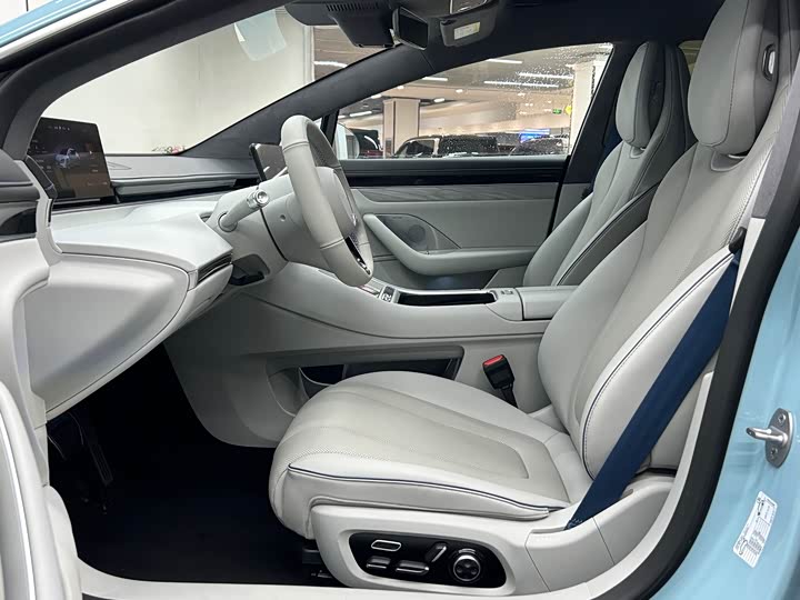 Фото 9 - Luxeed S7