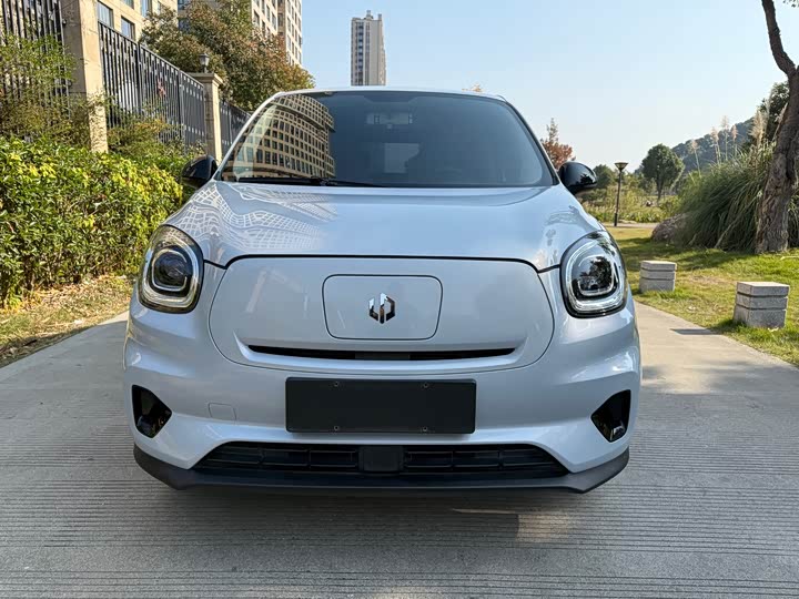 Фото 1 - Leapmotor T03