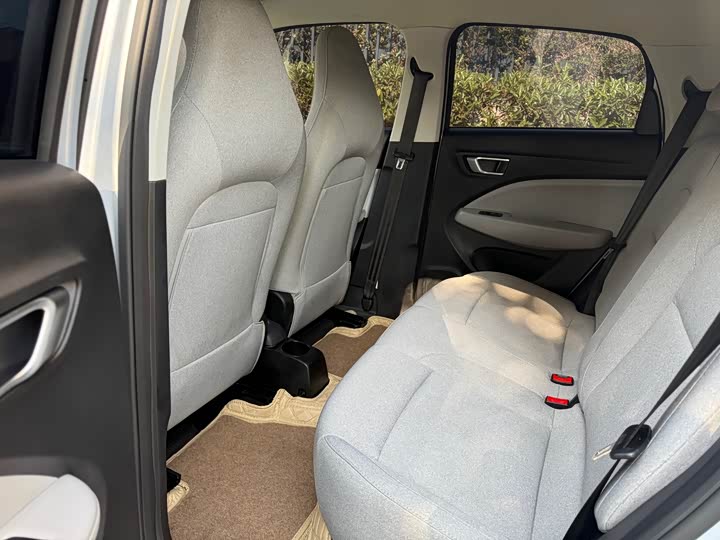 Фото 6 - Leapmotor T03