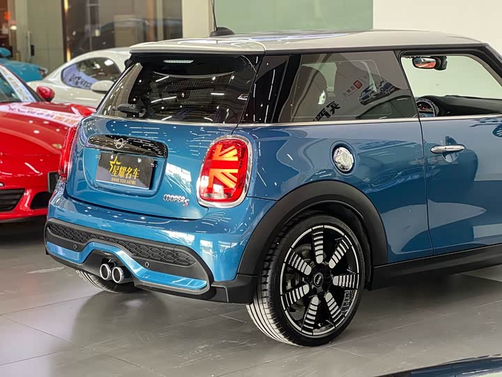 Фото 19 - Mini Mini