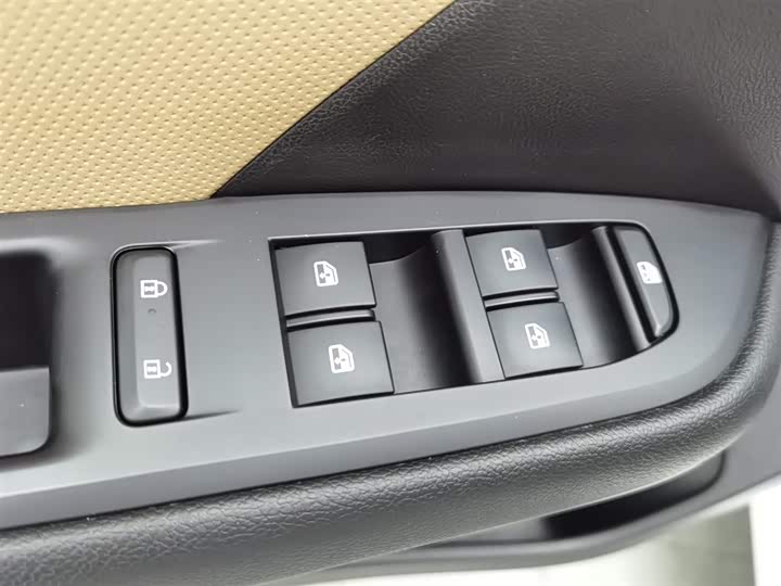 Фото 9 - Chevrolet Monza