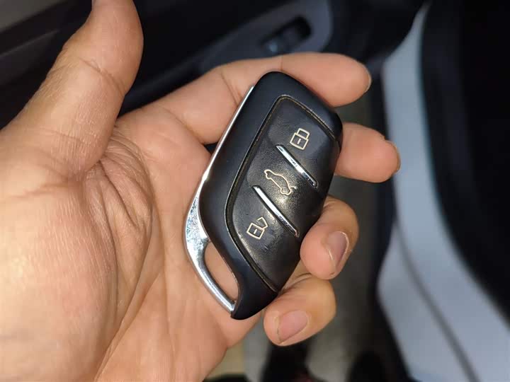 Фото 9 - MG Motor ZS