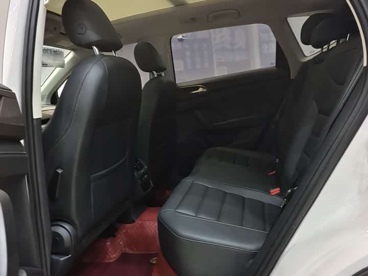 Фото 13 - Volkswagen Tharu