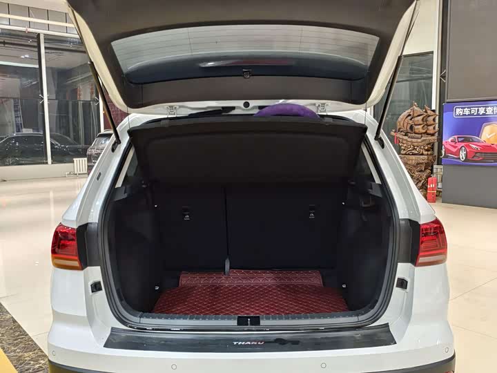 Фото 18 - Volkswagen Tharu