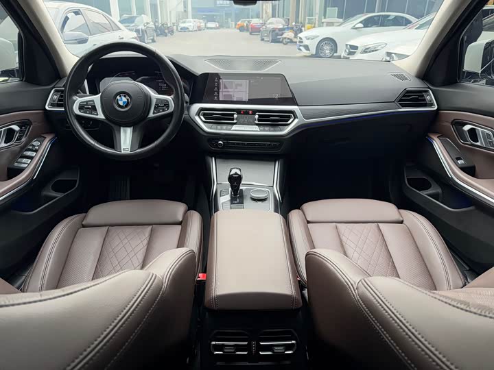 Фото 8 - BMW 3 Series