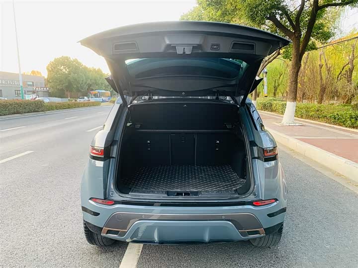 Фото 10 - Land Rover Range Rover Evoque L