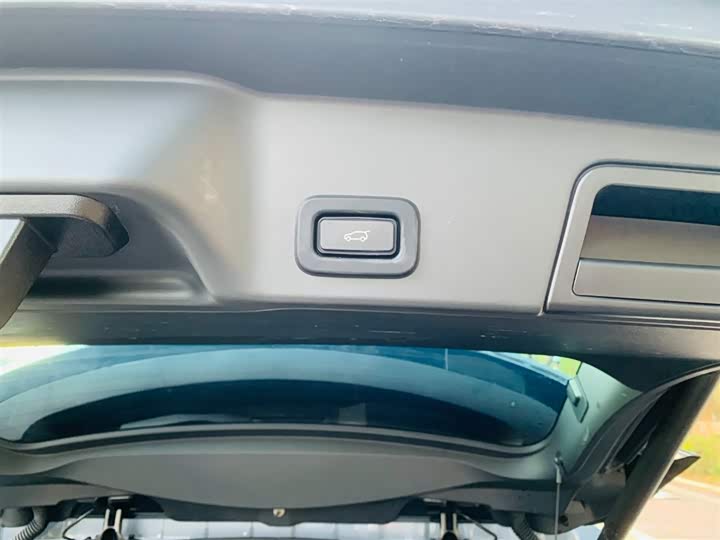 Фото 12 - Land Rover Range Rover Evoque L