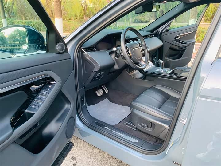 Фото 13 - Land Rover Range Rover Evoque L