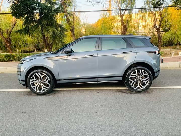 Фото 6 - Land Rover Range Rover Evoque L