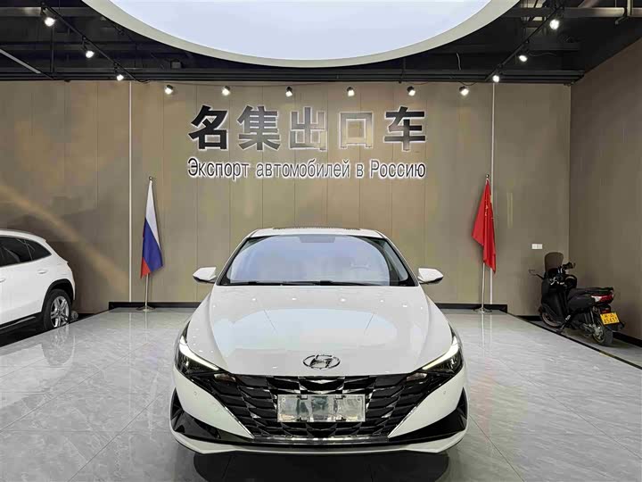 Фото 2 - Hyundai Elantra N line